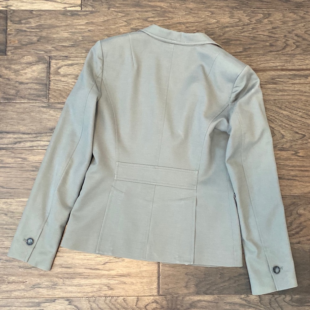 Size 6 Gray Banana Republic Blazer - Picture 2 of 2